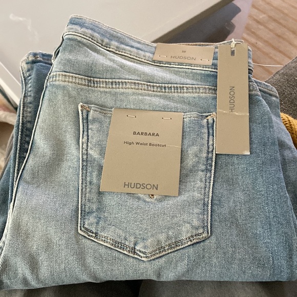 HUDSON Women's Barbara High Rise Bootcut Jean NWT 33 (16) - Picture 5 of 9